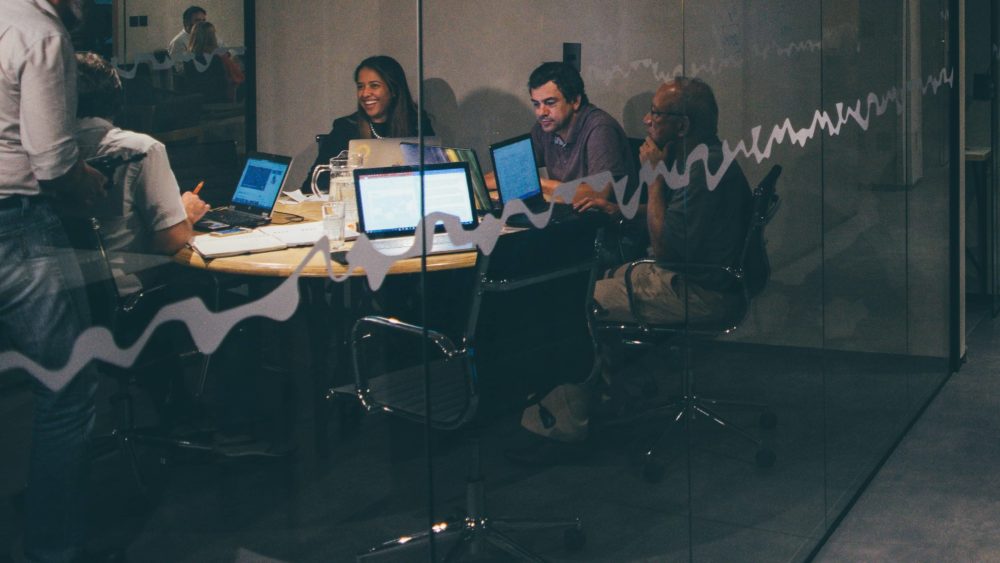 mario-gogh-VBLHICVh-lI-unsplash Quiet room within an office depicting soundproofing vs. sound masking